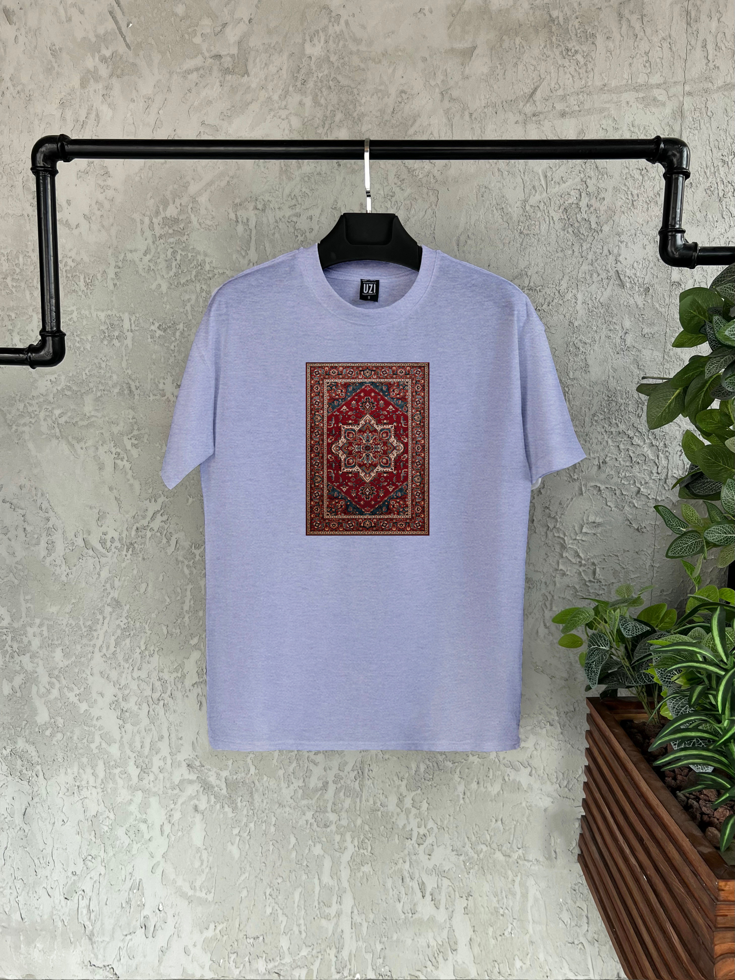 Halı Baskılı T-shirt