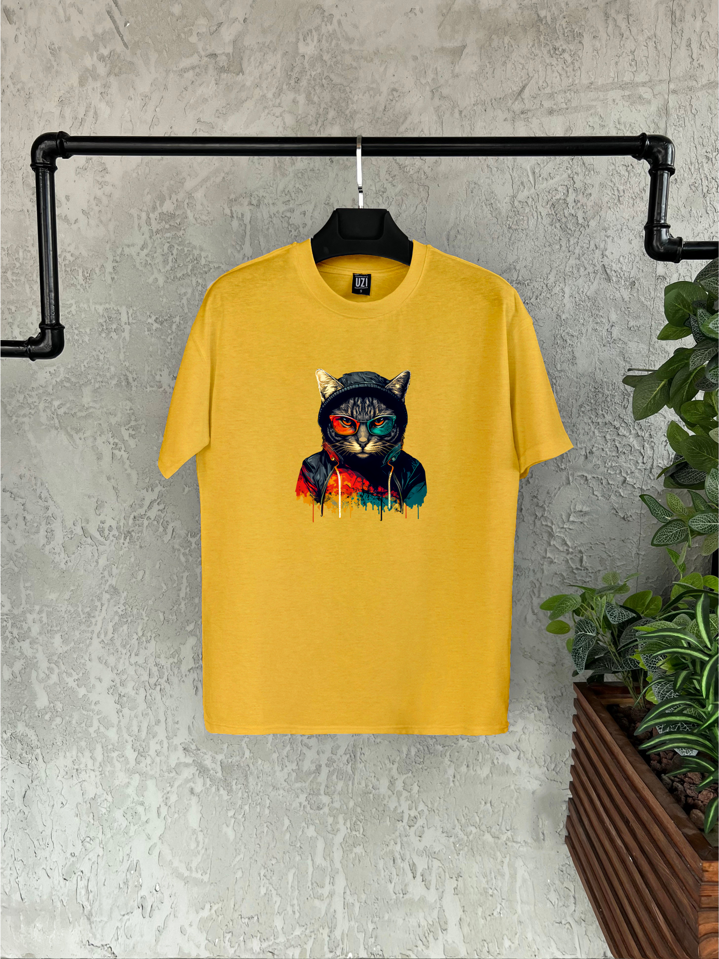 Şapkalı Kedi Baskılı T-shirt