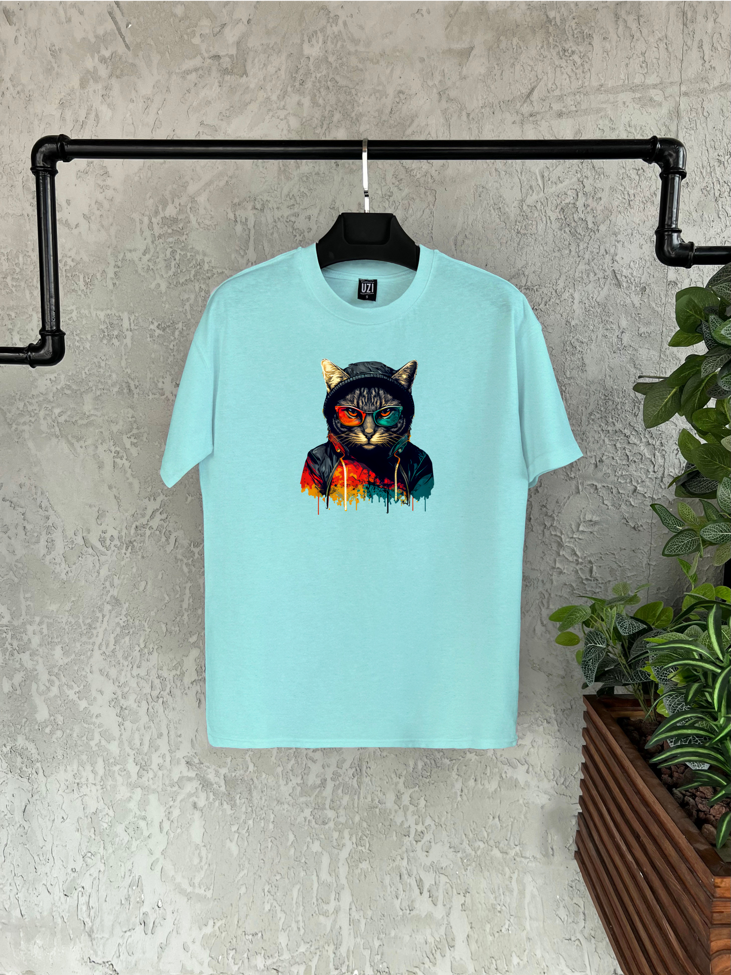 Şapkalı Kedi Baskılı T-shirt