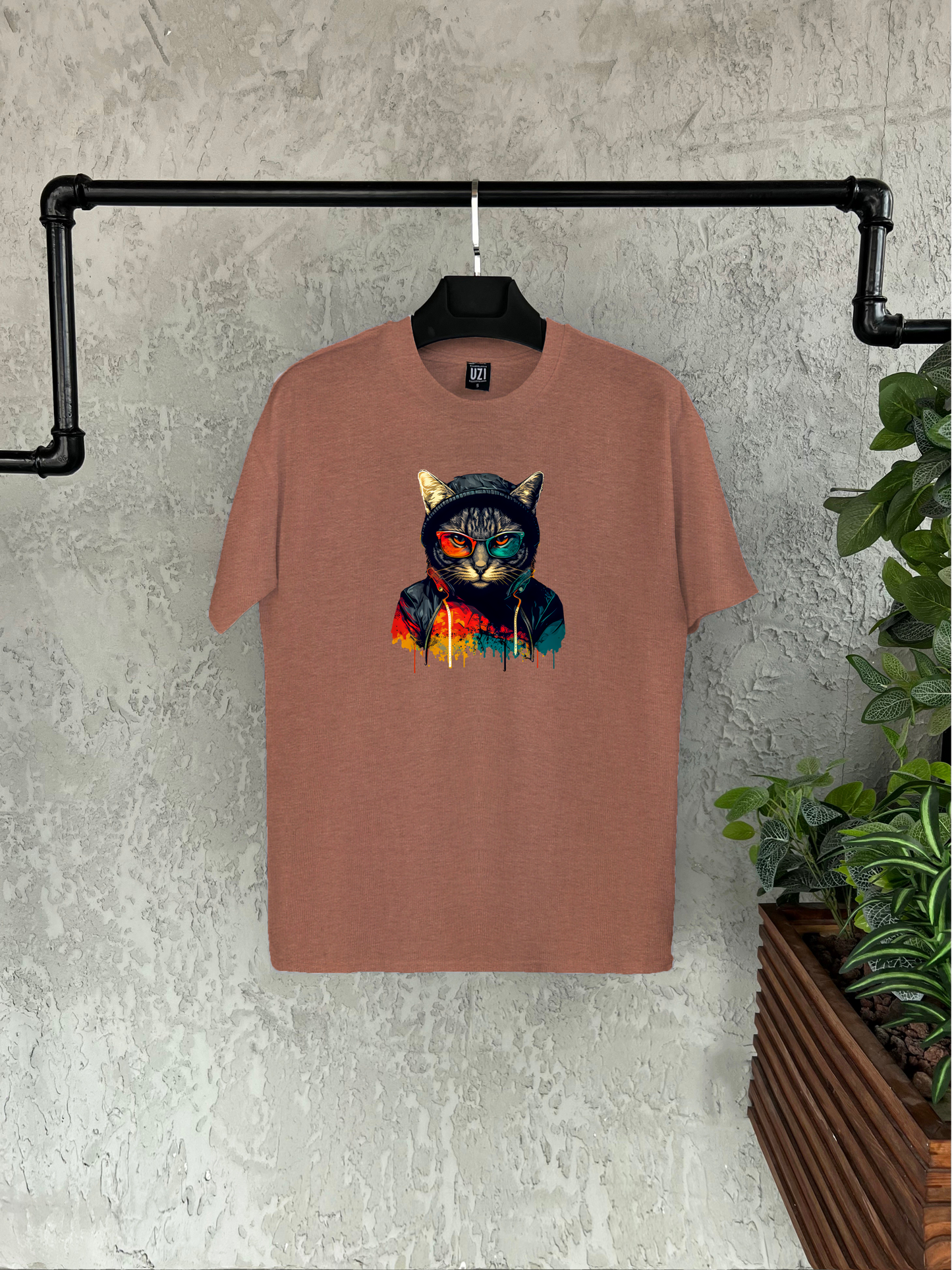 Şapkalı Kedi Baskılı T-shirt