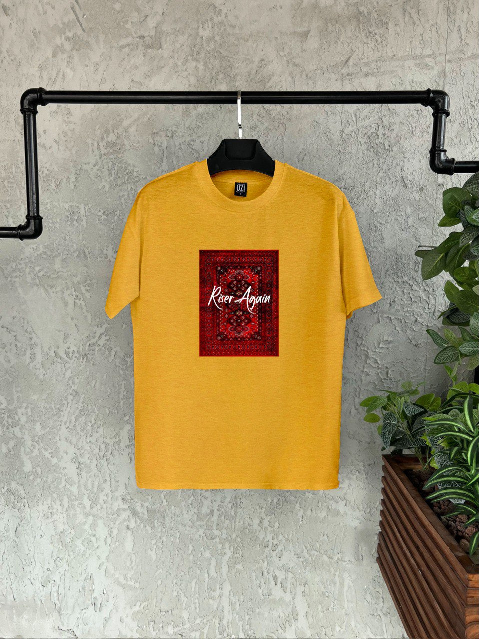 Riser Again Baskılı T-shirt