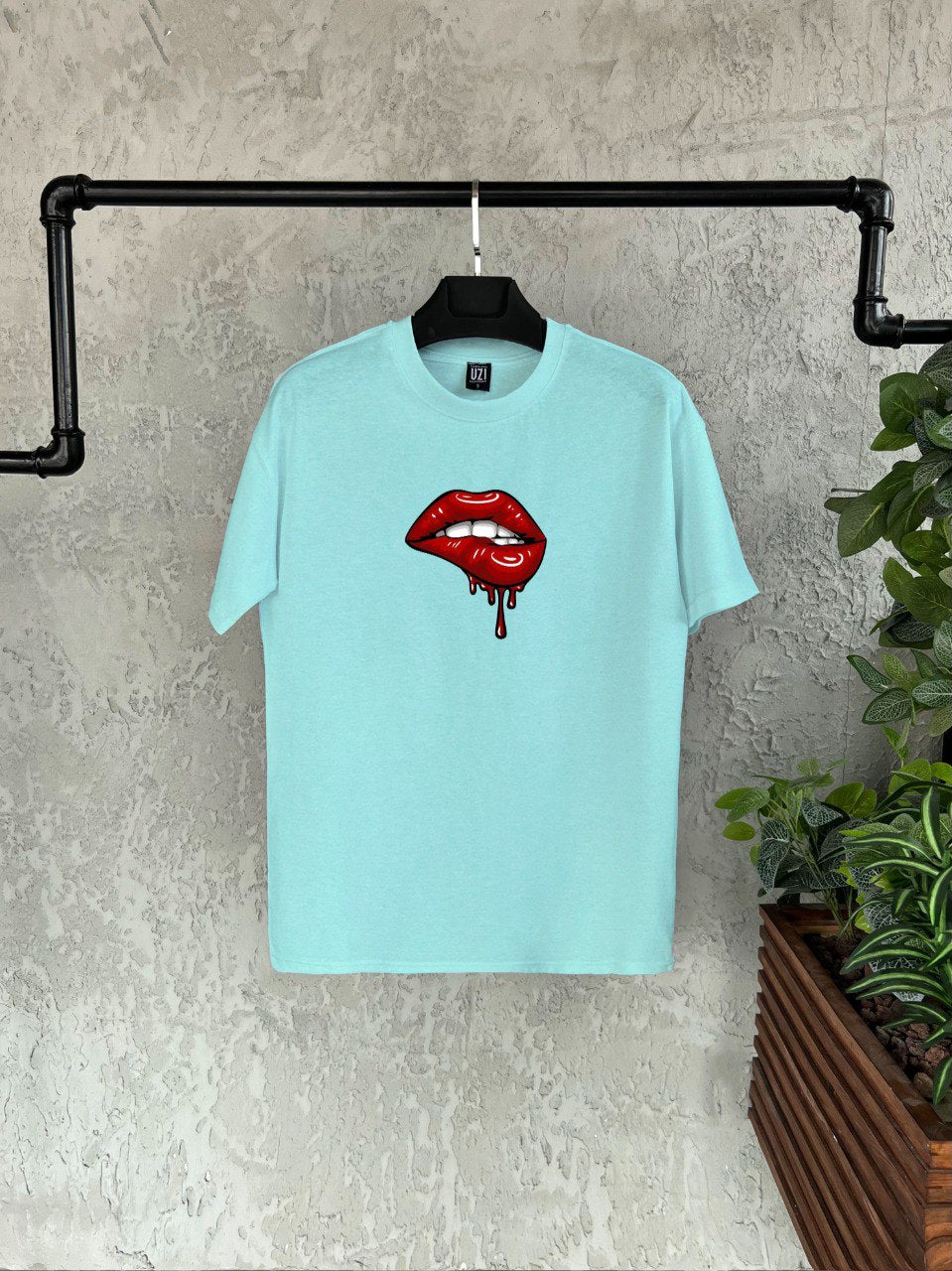 Lip Baskılı T-shirt