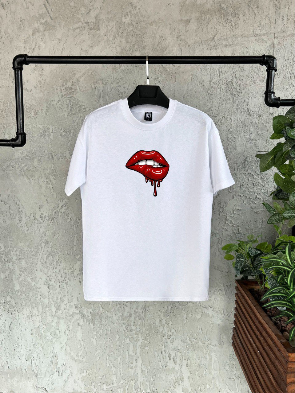 Lip Baskılı T-shirt