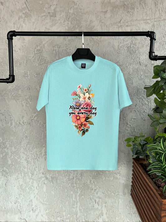 Rose Baskılı T-shirt