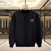 KALP BASKILI SİYAH SWEATSHİRT