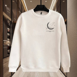 AY BASKILI BEYAZ SWEATSHİRT